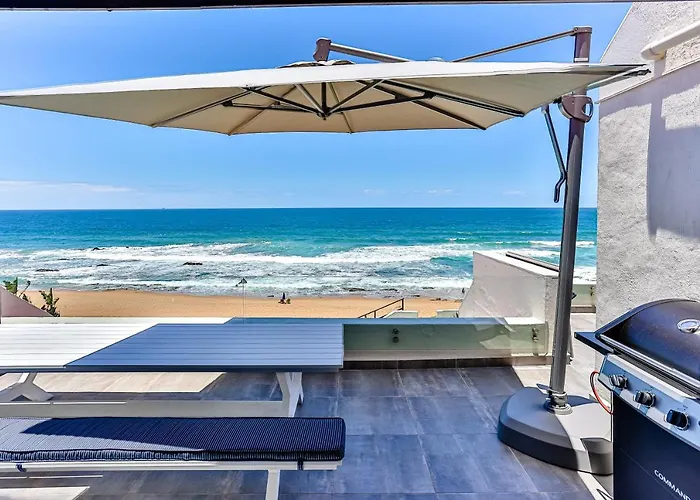 Chakas Terrace 7 - Luxurious Beach House