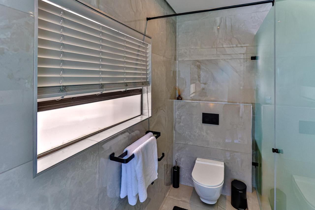 Chakas Terrace 7 - Luxurious House Apartment Ballito